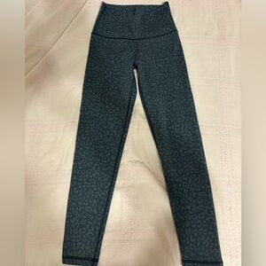 Aerie Dark Gray Animal Print Leggings